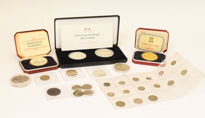 Lot 261 - Collection of American and World coins and medallions