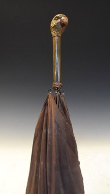 Lot 196 - Parasol with carved parrot handle