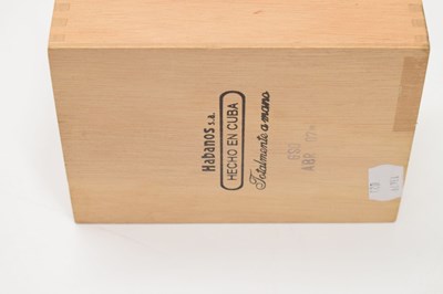 Lot 736 - Jose Gener - Hoyo de Monterrey, Regalos and La Gloria  - Medaille d'Or No.3 and No.4