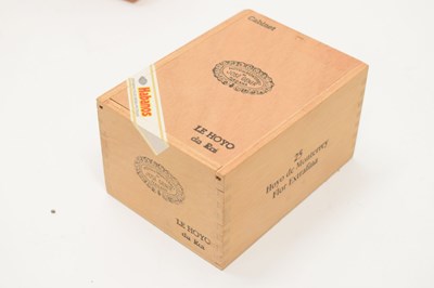 Lot 736 - Jose Gener - Hoyo de Monterrey, Regalos and La Gloria  - Medaille d'Or No.3 and No.4