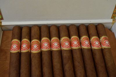 Lot 738 - Punch Double Coronas Habana Cigars