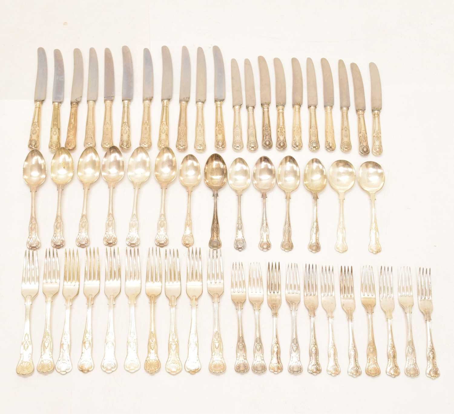Lot 716 - Quantity of Kings pattern silver plated cutlery