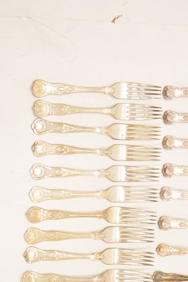 Lot 716 - Quantity of Kings pattern silver plated cutlery