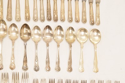 Lot 716 - Quantity of Kings pattern silver plated cutlery