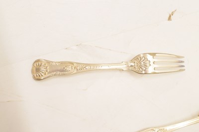 Lot 716 - Quantity of Kings pattern silver plated cutlery
