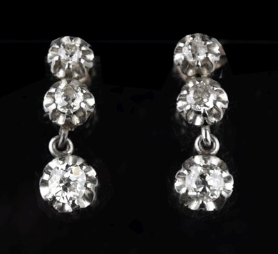 Lot 41 - Pair of early 20th Century diamond drop earrings