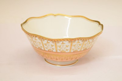 Lot 440 - Flight, Barr & Barr (attr.) slop bowl and two plates