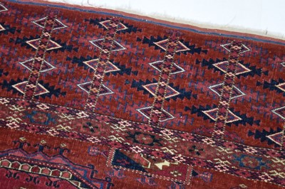 Lot 621 - Middle Eastern Turkoman Salor Juval rug