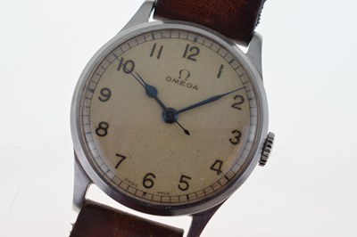Lot 79 - Omega - Gentleman's 1940s manual wind wristwatch