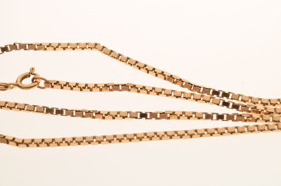 Lot 72 - 9ct gold box-link necklace