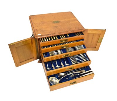 Lot 509 - Oak cased canteen of silver plated cutlery