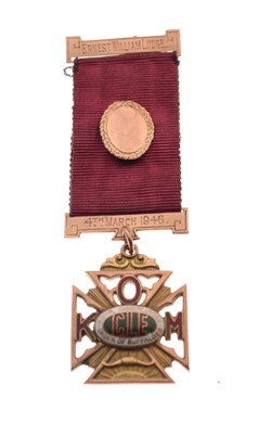 Lot 200 - RAOB 'The Buffs' 9ct gold medallion