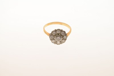 Lot 3 - 18ct gold diamond cluster ring