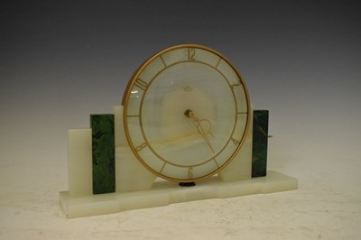 Lot 359 - Art Deco onyx mantel clock