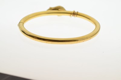 Lot 168 - Hinged bangle mounted with mouse
