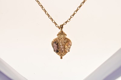 Lot 55 - 9ct gold quartz set lamp pendant on chain