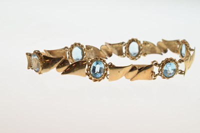 Lot 85 - 9ct gold bracelet