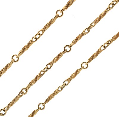 Lot 66 - 9ct gold twisted baton link necklace