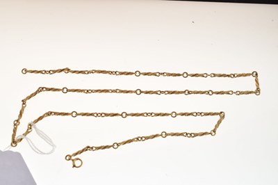 Lot 66 - 9ct gold twisted baton link necklace