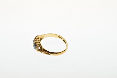 Lot 12 - Edwardian sapphire and diamond 18ct gold ring