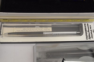 Lot 275 - Collection of boxed pens, etc