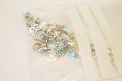 Lot 131 - Quantity of vintage costume jewellery