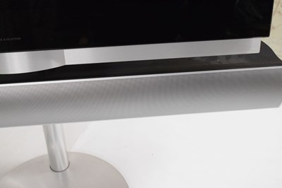 Lot 705 - Bang & Olufsen 29 inch flat screen television and stand