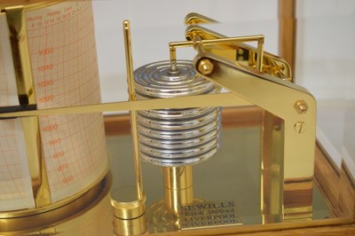 Lot 350 - Cased barograph