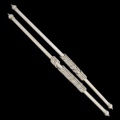 Lot 799 - Curtain poles