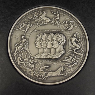 Lot 160 - Royal Mint limited edition silver 'Pistrucci Waterloo Medal, 2015