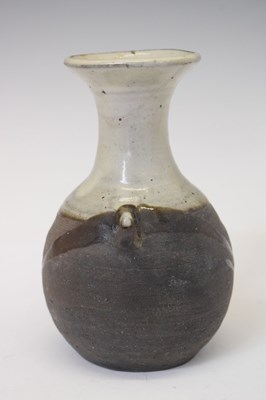 Lot 679 - Janet Leach vase