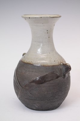 Lot 679 - Janet Leach vase