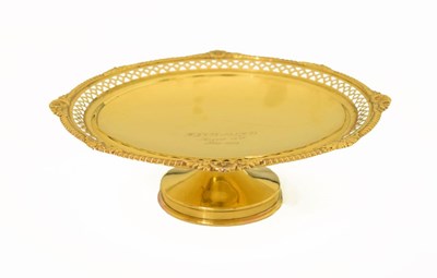 Lot 56 - George V 9ct gold pedestal dish, 255g
