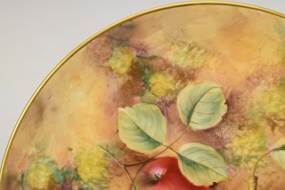 Lot 423 - Royal Worcester - Fruit decorated serving plate