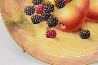 Lot 423 - Royal Worcester - Fruit decorated serving plate