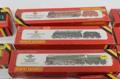 Lot 353 - Hornby 00 gauge locomotives, carriage, wagons and rolling stock