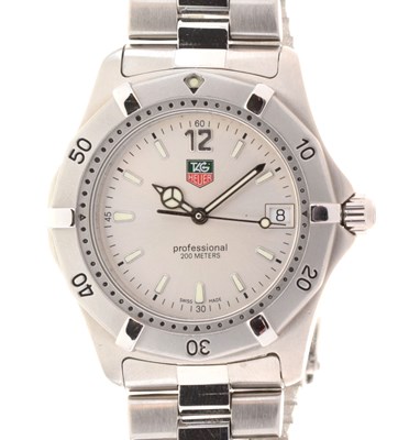 Lot 74 - Tag Heuer- Gentleman's Professional stainless steel wristwatch