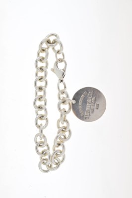Lot 51 - Tiffany & Co '925' sterling silver bracelet