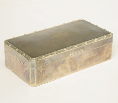 Lot 123 - George VI silver tabletop box
