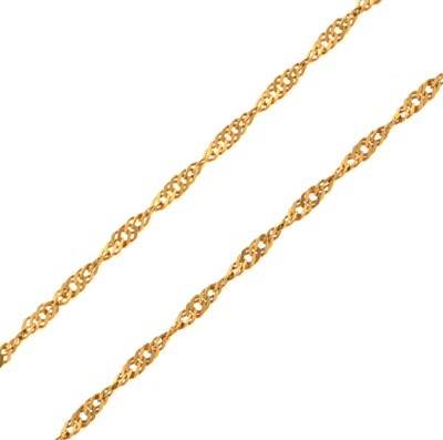 Lot 133 - Yellow metal twist link necklace