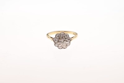 Lot 4 - Old cut diamond cluster ring