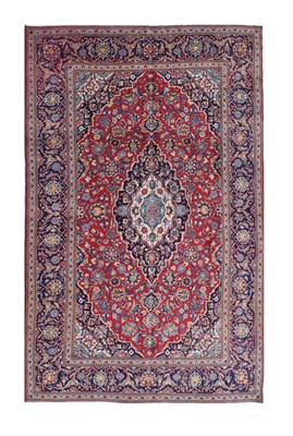 Lot 607 - Central Persian Kashan carpet