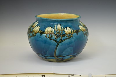 Lot 416 - Minton jardinière