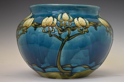 Lot 416 - Minton jardinière