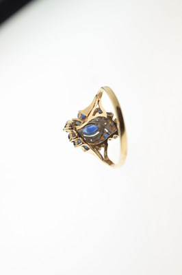 Lot 8 - 9ct gold, sapphire and diamond cluster ring