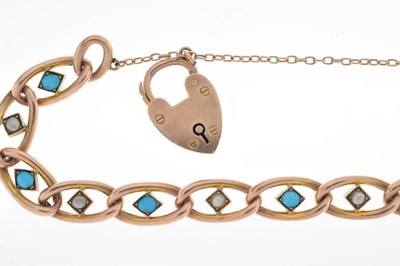 Lot 56 - Victorian 9ct gold curb link bracelet