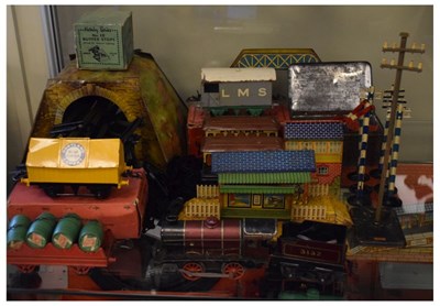 Lot 373 - Hornby O gauge train set