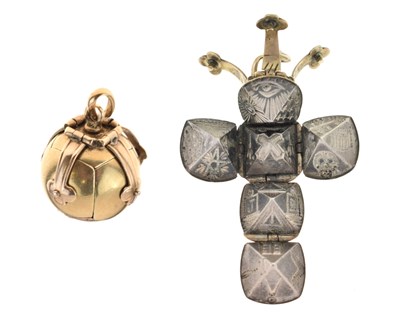 Lot 101 - Masonic orb pendant