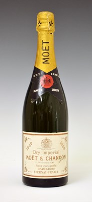 Lot 739 - Moët & Chandon Dry Imperial Vintage Champagne, 1969