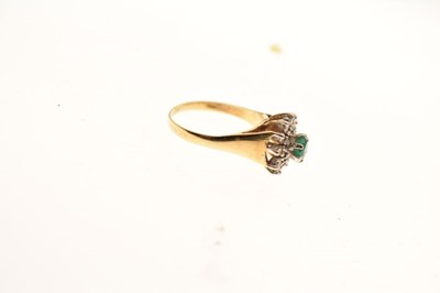 Lot 9 - 18ct gold, diamond and emerald cluster ring